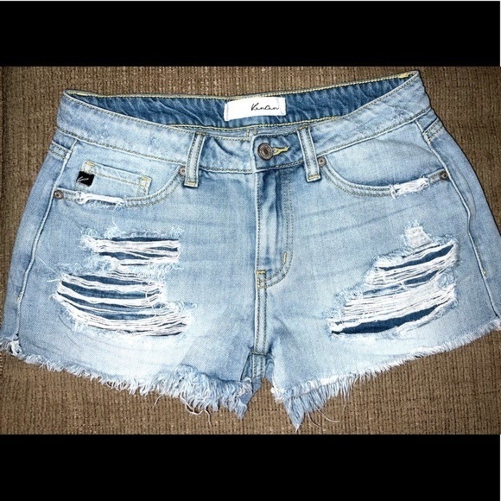 KanCan Estilo High-Waist Distressed Jean Shorts PRICED FIRM Brand new